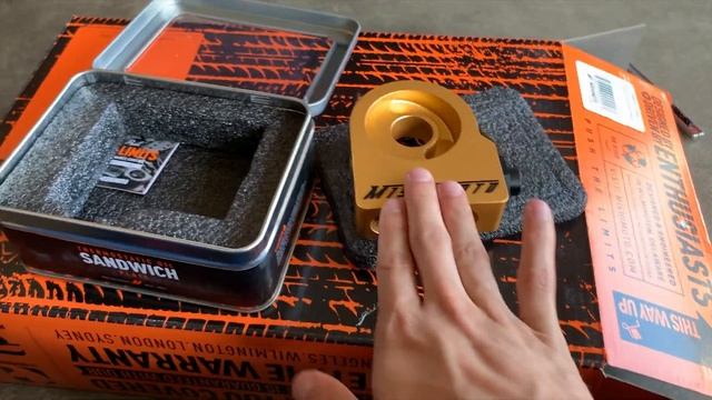 Unboxing Mishimoto Oil Cooler Kit W/ Thermostatic Plate | Subaru WRX STI 15+ | 4enthusiasts смотреть онлайн