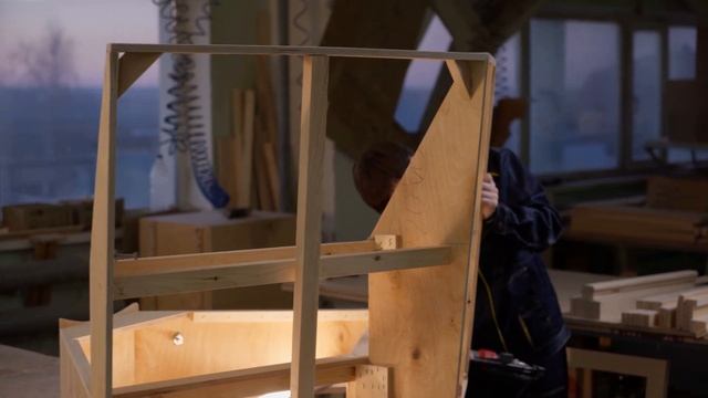 Фабрика ARDONI - один из самых крупных производителей мягкой мебели в России. смотреть онлайн