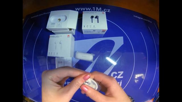 Huawei FreeBuds Lite Bluetooth Headphones stereo sluchátka - Rozbalení смотреть онлайн