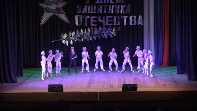 Танцевальный коллектив стилизованного танца "Гроночка". Матросский танец "Яблочко" смотреть онлайн