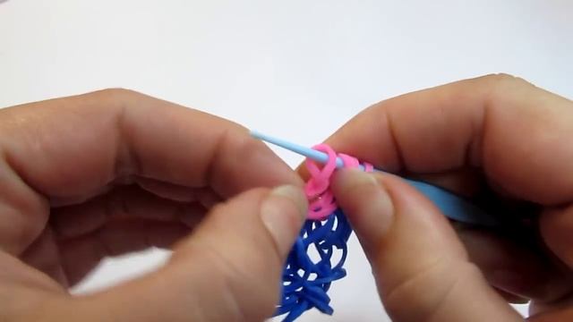 Как делать браслеты из резинок смотреть онлайн