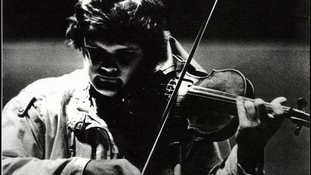Sergei Stadler plays Paganini "Il Carnevale di Venezia" смотреть онлайн