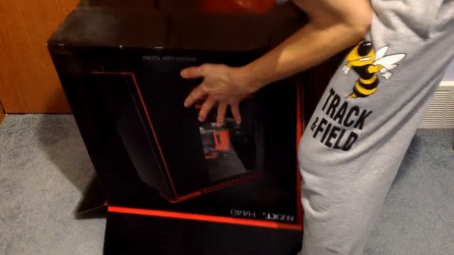 NZXT H440 Build Showcase смотреть онлайн