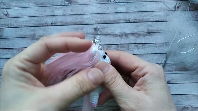 Брелок крючком Единорог. Схема смотреть онлайн