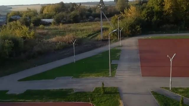 Пример видео с квадрокоптера DJI Ryze Tech Tello footage смотреть онлайн