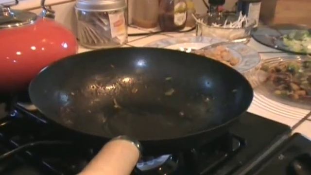 How to...Make Killer Veggie Fried Rice with Tofu смотреть онлайн