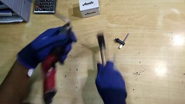Air Drill Repair - Cp9285 stuck |Seized |stripped | Chuck Replacing смотреть онлайн