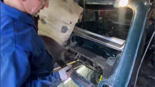 восстановление нивы 21213. ремонт жопы кузова. часть один. замена лонжерона