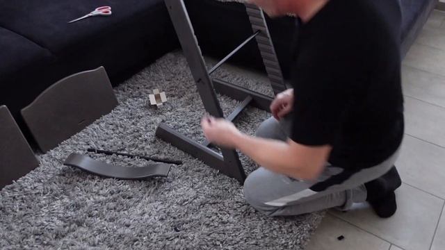 СТУЛЬЧИК ДЛЯ КОРМЛЕНИЯ STOKKE TRIPP TRAPP/ сравнение с HAUCK BETA PLUS // распаковка и сборка смотреть онлайн