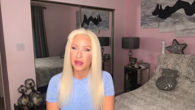 Omg this Hair Product is so amazing Diva Hollywood Starlet Shine Spray, silky hair is possible смотреть онлайн