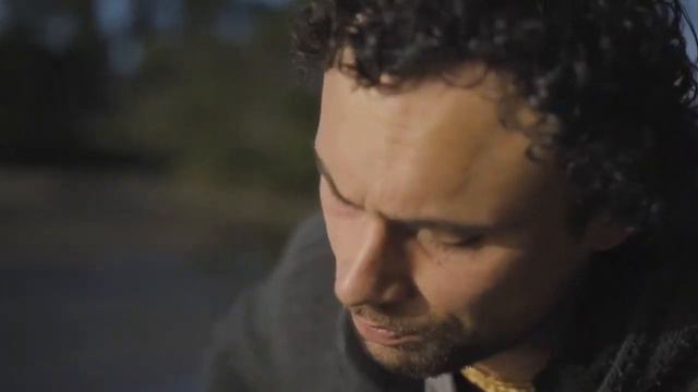 Auckland Acoustic Artist | Jarni Blair | Stop This Train John Mayer Cover смотреть онлайн