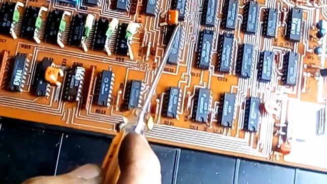 Игровой компьютер ОРЕЛЬ- БК- 08 Сделано в СССР . смотреть онлайн