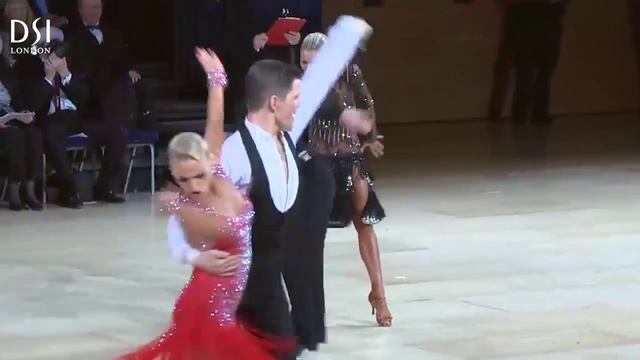 Riccardo Cocchi & Yulia Zagorychenko смотреть онлайн