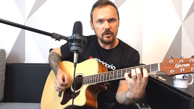 Как разнообразить простые аккорды в вашей песне смотреть онлайн