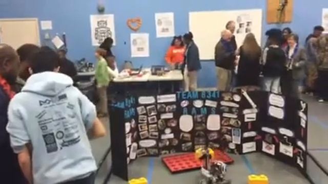 Robot Escape Room - Leadership Day AOI 2020 prt 2 смотреть онлайн