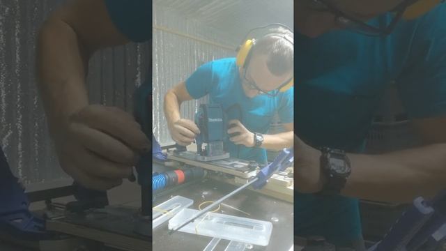 Обучение врезки замка магнит по шаблону Фарида