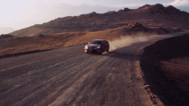 Eric Will. Nissan Venucia смотреть онлайн