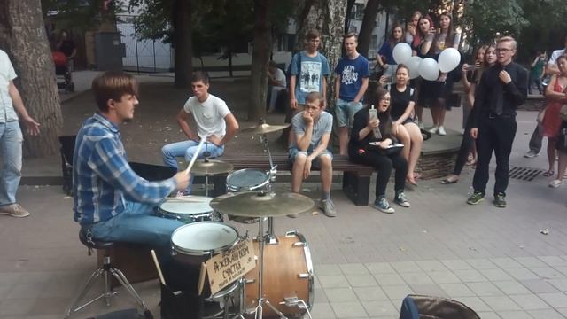 барабанщик играет numb | встреча фанатов linkin park | РОСТОВ НА ДОНУ смотреть онлайн