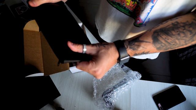 SHURE BETA 57A • Unboxing смотреть онлайн