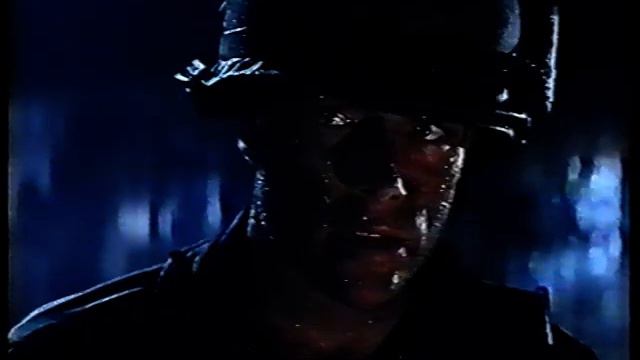 "Универсальный солдат". Перевод Горчакова, VHS запись 1994. смотреть онлайн