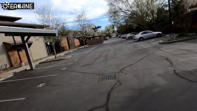 Eachine E020 | LED Wi-Fi FPV 4k Drone | Unboxing and Flight смотреть онлайн