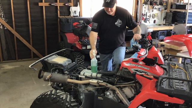 Polaris Sportsman 500 Gets New Rear Fender, but WHY? смотреть онлайн