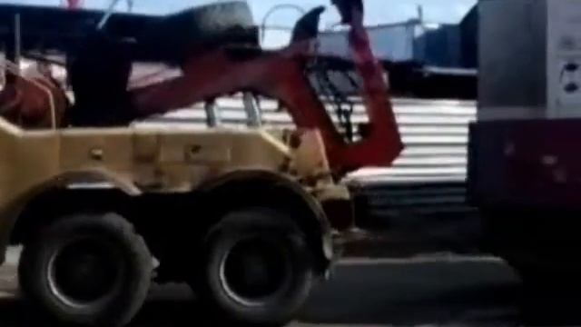 Грузовой эвакуатор смотреть онлайн