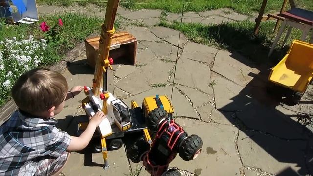 Автокран Брудер / МАШИНКИ для МАЛЬЧИКОВ Обзор / Bruder Crane Truck Toys смотреть онлайн
