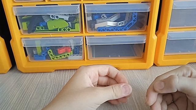 буду делать гелик из лего