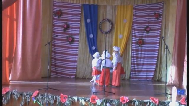 Танець"Українських поварят" смотреть онлайн