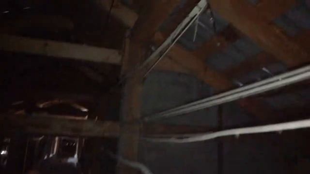 Чердак пятиэтажки