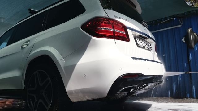 Я ЕГО МЫЛ 2 ГОДА НАЗАД. ПОВТОРНО ОТМЫВАЮ MERCEDES GLS смотреть онлайн
