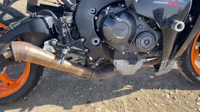 2008 Honda CBR1000RR смотреть онлайн