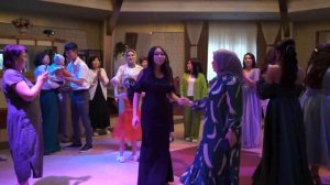 Сыновья и Дочки!      Кавер песни Альбины Царикаевой "Сыновья и Дочки!"?