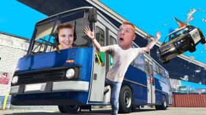 Как УДРАТЬ от ПОЛИЦИИ на АВТОБУСЕ ИКАРУСЕ в GTA5 Летсплей от Игорюшины Игруши