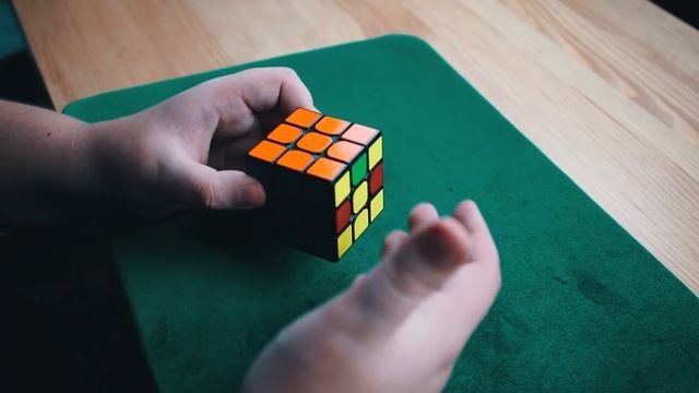 СОБРАЛ КУБИК за СЕКУНДУ! ОБУЧЕНИЕ / ФОКУС С КУБИКОМ РУБИКА смотреть онлайн