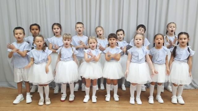 Ансамбль "Маленькие звёздочки" (5-7 лет), "Что манит птицу" смотреть онлайн