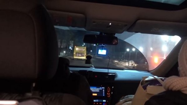 VLOG В бассейне с Алисой