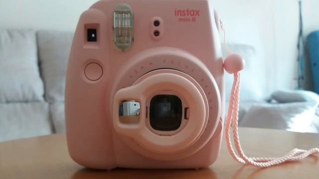 MAM. Como hacer un selfie con la Instax mini 8 de Fujifilm смотреть онлайн