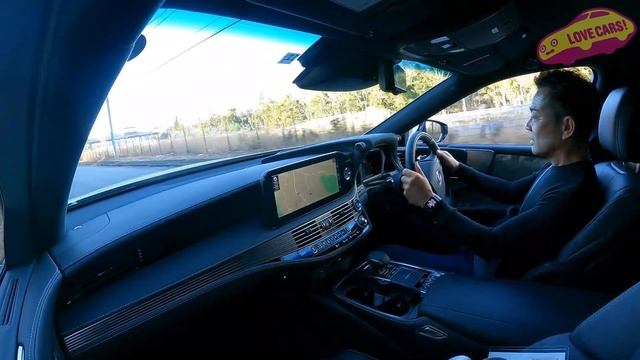 ガソリンモデルも 初試乗！ レクサス LS500 エグゼクティブ を LOVECARS!TV! 河口まなぶ が富士スピードウェイ周辺で試乗！ смотреть онлайн