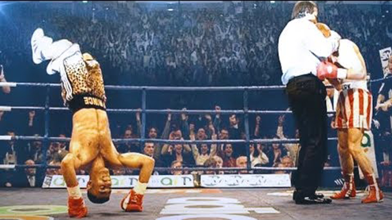 ЭТО САМЫЙ ЗРЕЛИЩНЫЙ БОЙ В ИСТОРИИ БОКСА смотреть онлайн