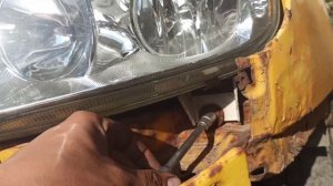 С чем можно столкнуться при замене фар на Газеле. Замена фар на ржавой Газели. Фары газель