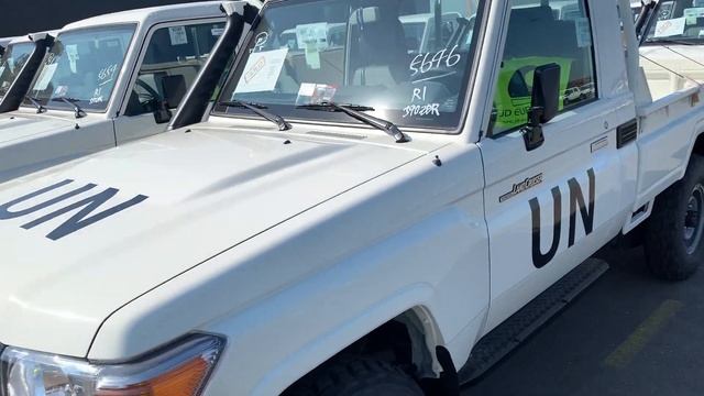 U.N. United Nations TOYOTA LANDCRUISER HZJ79 4 2L DIESEL 4X4 SINGLE CAB 5MT JD EUROPE Export Belgiu смотреть онлайн