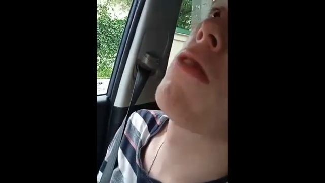 Инвалид- колясочник ( молодой мужчина-18лет). Обращается к неравнодушным. смотреть онлайн