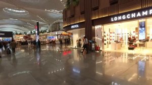Новый Международный аэропорт Стамбула - обзор магазинов, кафе, Duty free, зоны отдыха и ожидания.