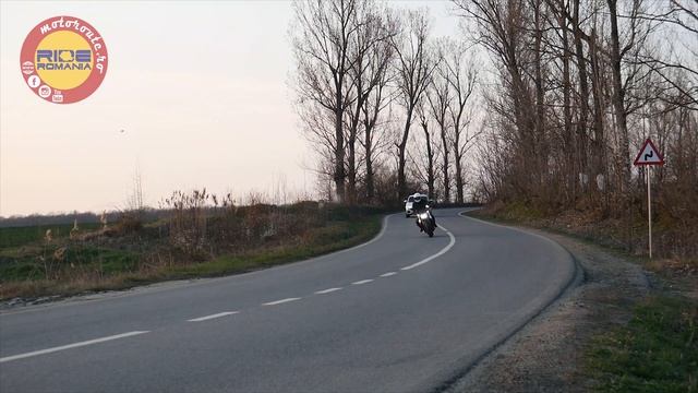 HONDA CB750 Hornet 2023 RAW SOUND CHECK Stock Exhaust vs Honda Hornet 2005 смотреть онлайн