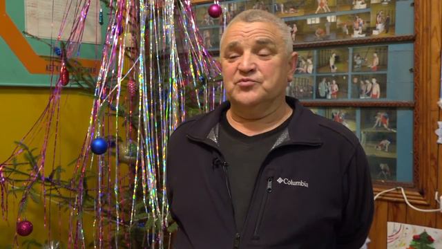 ПОЗДРАВЛЕНИЕ С НОВЫМ 2018 Г. жителей района от директора Михайловской ДЮСШ В. А. Орлова смотреть онлайн