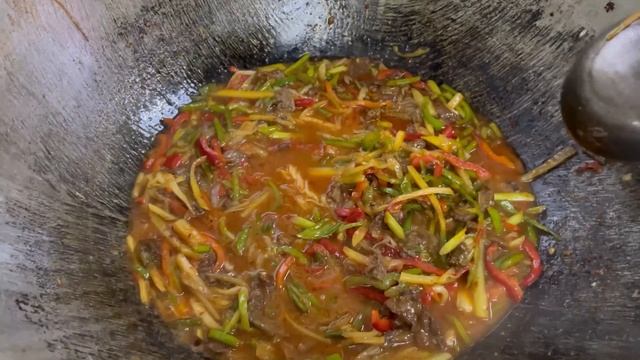 УЙГУРСКИЙ ДОМАШНИЙ ЛАГМАН/Я ОТКРЫЛ СВОЙ РЕСТОРАН В БИШКЕКЕ смотреть онлайн