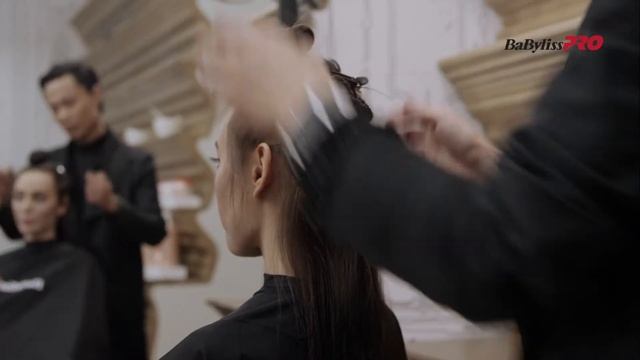 Компания Хитэк представляет щипцы-выпрямители ULTRASONIC с технологией холодного пара смотреть онлайн