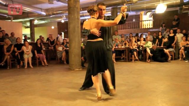 Valentina Ustinova and Michael Watson, Tangojunta - Argentine Tango Festival in Moscow 24.04.2011 смотреть онлайн